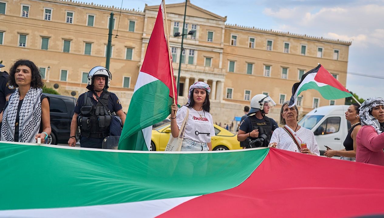 İsrail Atina’daki büyükelçilik çalışanını tahliye etti
