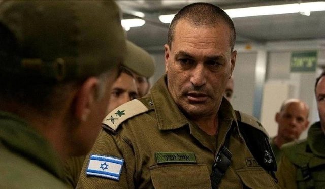 israil-ilanla-asker-ariyor-yTX25Ie2.jpg