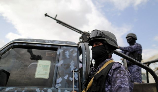 israil-yemeni-vurdu-fuze-usleri-amac-alindi-89butZ4n.jpg