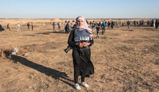 israilin-katlettigi-gazeteci-meryem-ebu-dekkanin-ogluna-vasiyeti-benim-icin-sakin-aglama-cGWNwm4T.jpg