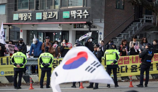 k-pop-konseri-oncesi-bomba-ihbari-guvenlik-gucleri-alarma-gecti-UcduS5mb.jpg
