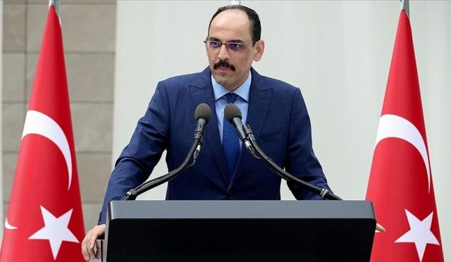 mit-baskani-ibrahim-kalin-sama-gitti-tsJsBtaP.jpg