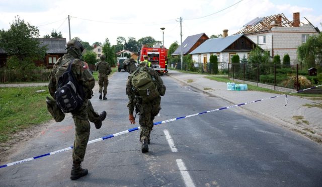 nato-hududunda-drone-savaslari-polonya-alarmda-ucuslar-durdu-JS4OPP1l.jpg