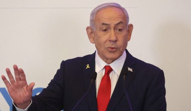 netanyahu-iktidarda-kalmak-icin-her-seyi-feda-ediyor-ym739rAx.jpg