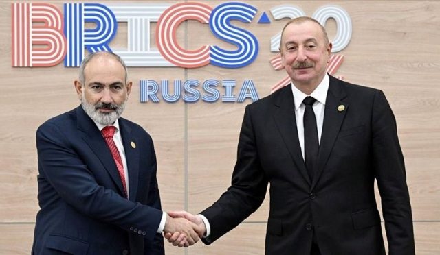 pasinyanin-ucagi-azerbaycandan-gecti-mRtOAVev.jpg