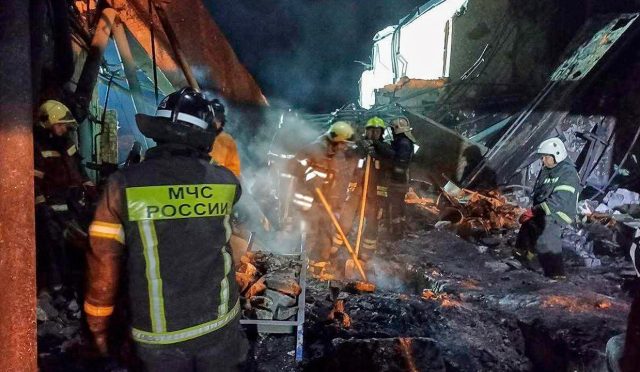rusyada-barut-fabrikasi-patlamasinda-meyyit-sayisi-14e-cikti-t4fAROeU.jpg