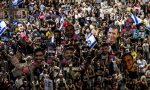 tel-avivde-protesto-netanyahu-k-fi-artik-6elFqtQR.jpg