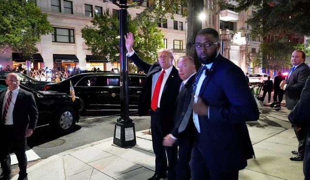 trumpa-restoranda-gazze-protestosu-FgZsX625.jpg