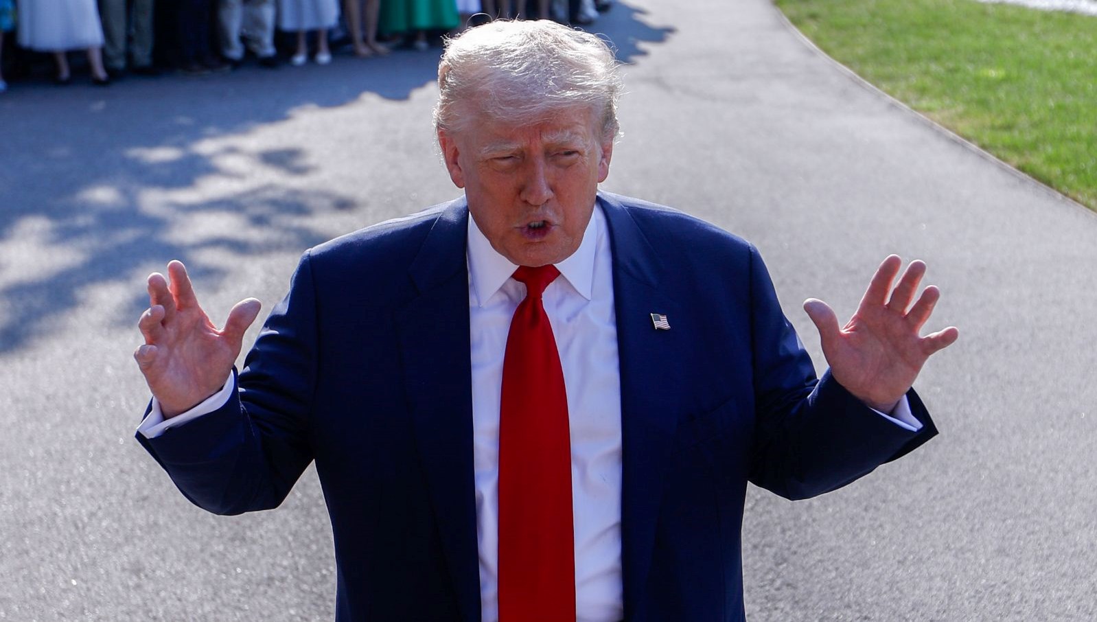 Trump’tan Macron’un Filistin’i tanıma kararına reaksiyon: Ne söylediğinin bir kıymeti yok