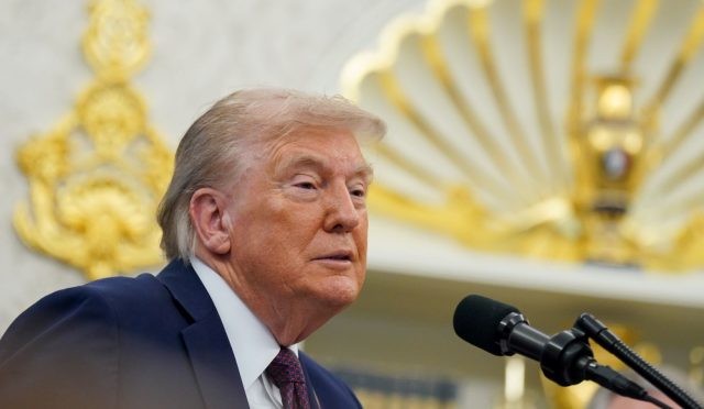 trumptan-putin-ve-zelenskiye-bildiri-toplanti-duyurusu-yapilmazsa-ne-olacagini-goreceksiniz-2HS5TXkl.jpg