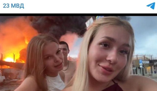 ukrayna-taarruzunda-cikan-yanginin-onunde-tiktok-goruntusu-ceken-genclere-gozalti-maVNfLce.jpg