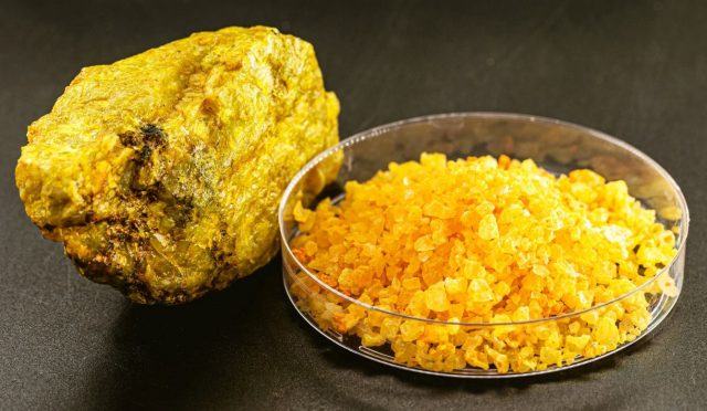 uranyum-yemek-insan-bedenine-ne-yapar-USnbF6Bp.jpg
