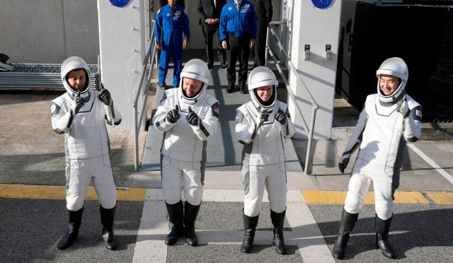 uzaya-bakteri-gonderildi-spacexten-hayati-deney-sUS6M9et.jpg