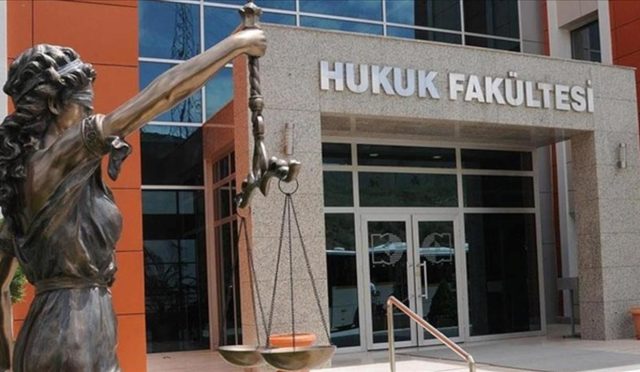 yks-hukuk-barajina-durdurma-danistay-100-bine-cekilen-muvaffakiyet-siralamasini-iptal-etti-r5WeVb39.jpg
